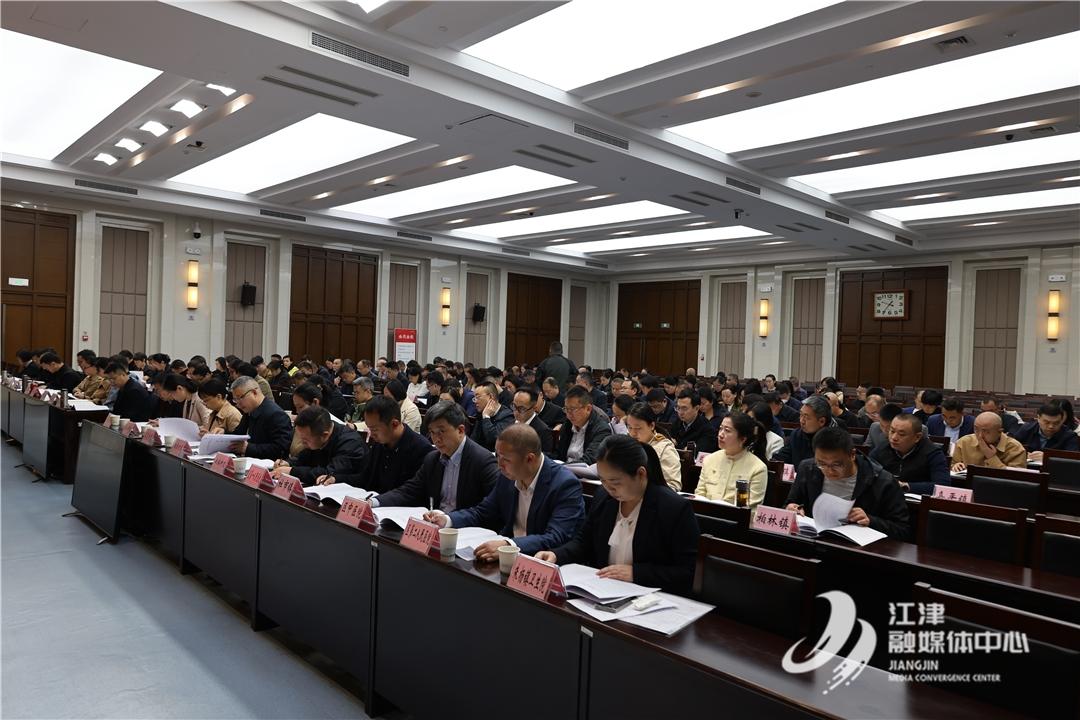 全区卫生健康与医疗保障工作会议召开 打造“15分钟高品质健康服务圈”3.jpg